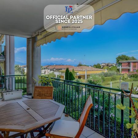 Desenzanoloft Official Partner Marriott Homes & Villas -Butterfly And 5 Pools Family Apartment Desenzano del Garda Exteriör bild