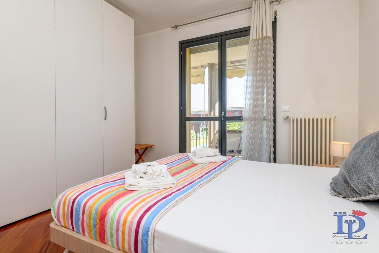 Desenzanoloft Official Partner Marriott Homes & Villas -Butterfly And 5 Pools Family Apartment Desenzano del Garda Exteriör bild