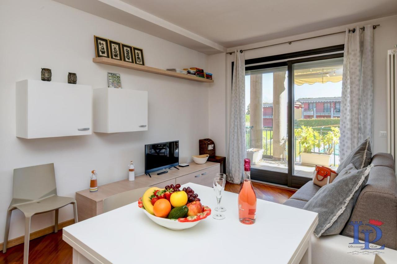 Desenzanoloft Official Partner Marriott Homes & Villas -Butterfly And 5 Pools Family Apartment Desenzano del Garda Exteriör bild