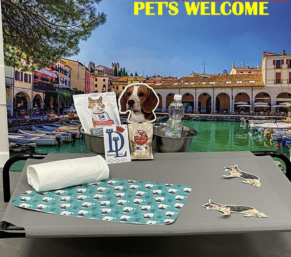 Desenzanoloft Official Partner Marriott Homes & Villas -Butterfly And 5 Pools Family Apartment Desenzano del Garda Exteriör bild